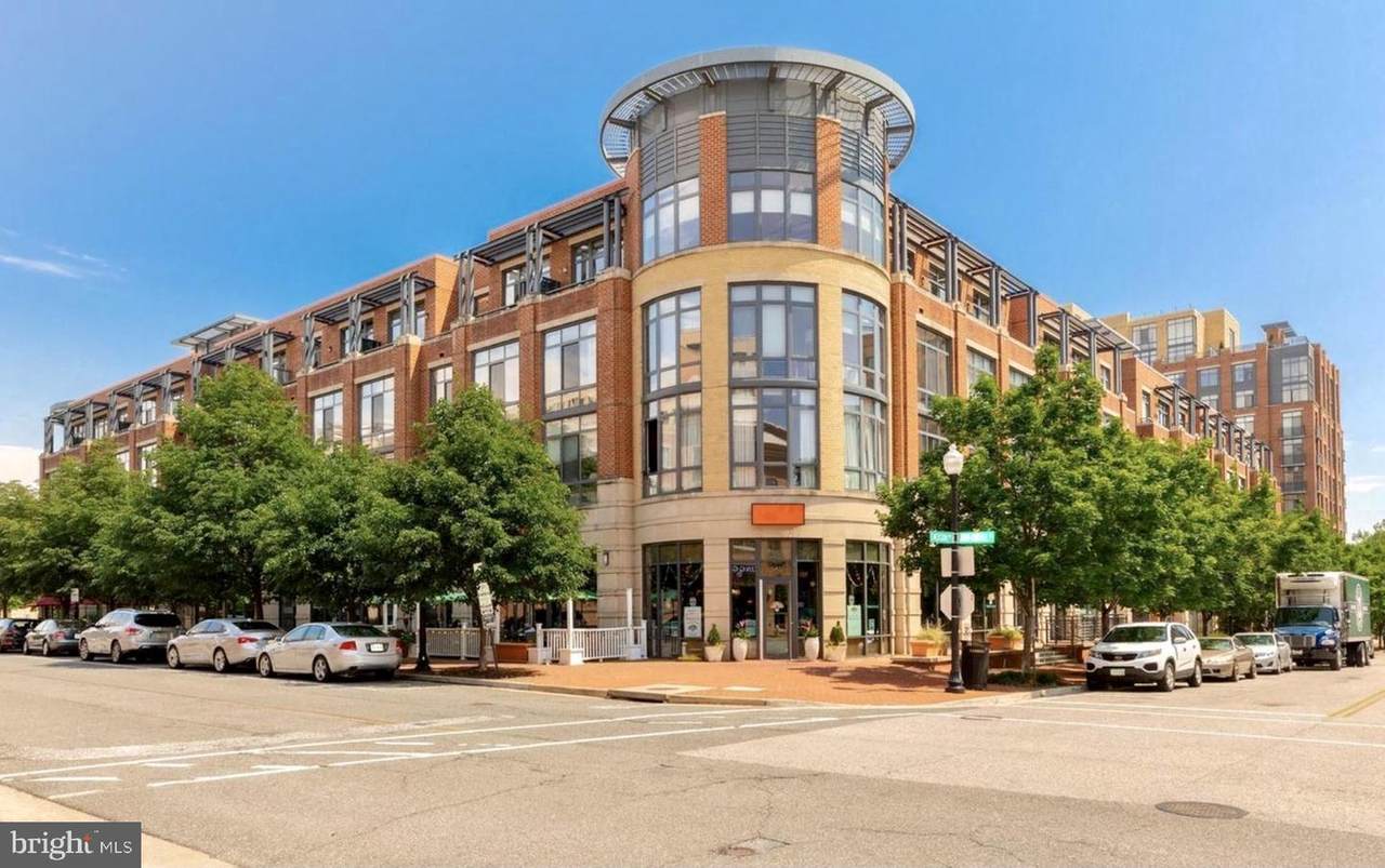 520 John Carlyle Street - Photo 1