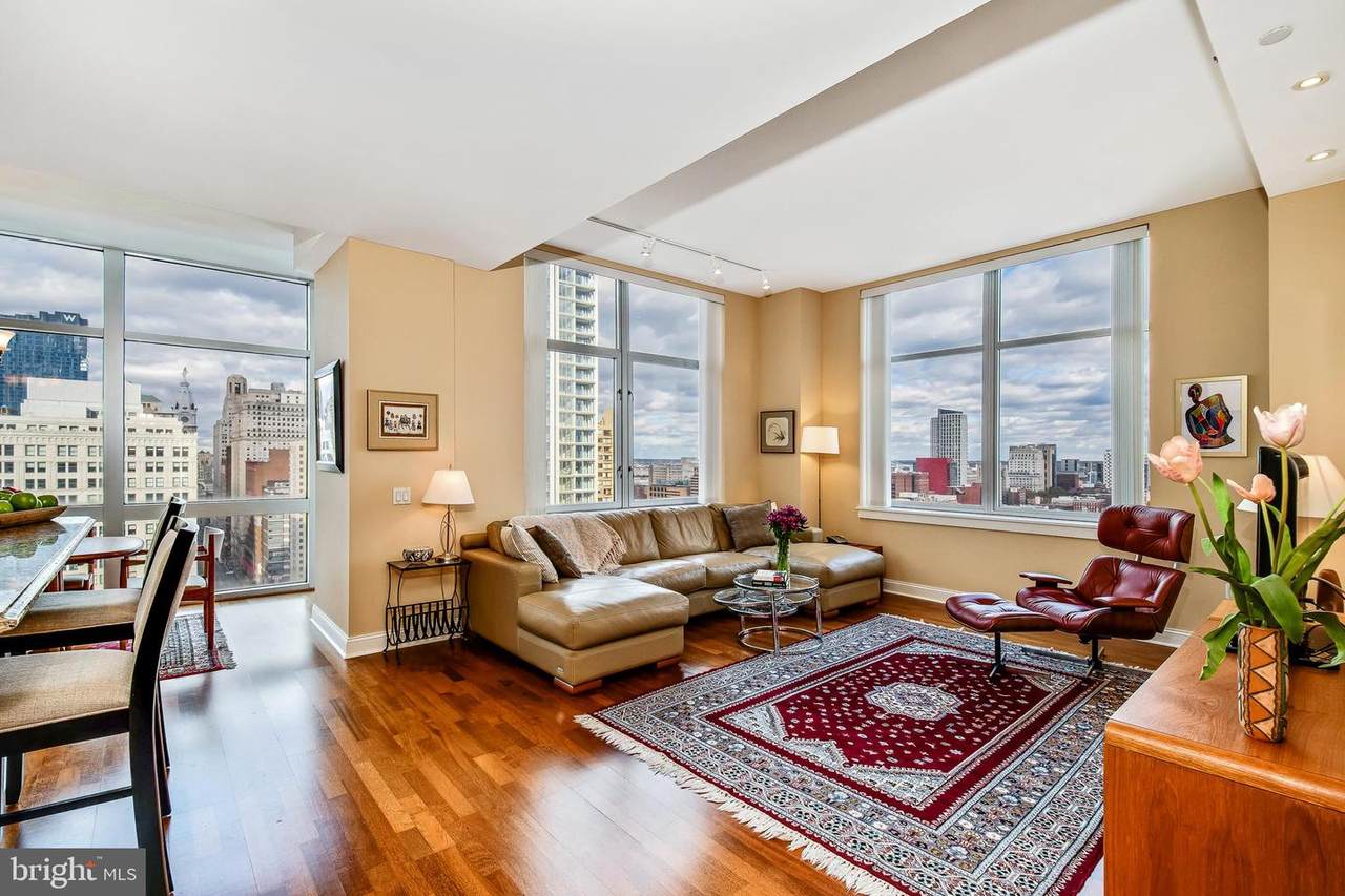 440 Broad Street - Photo 1