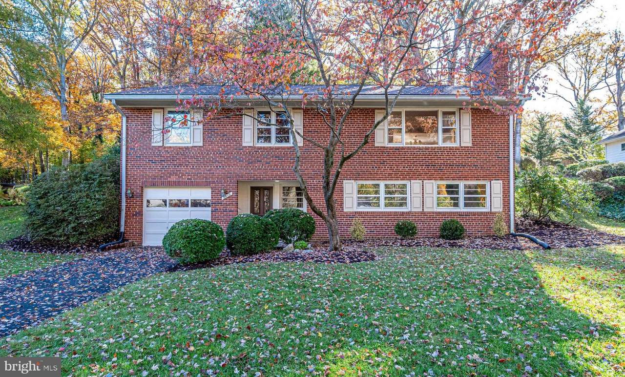 5910 Lowell Avenue - Photo 1