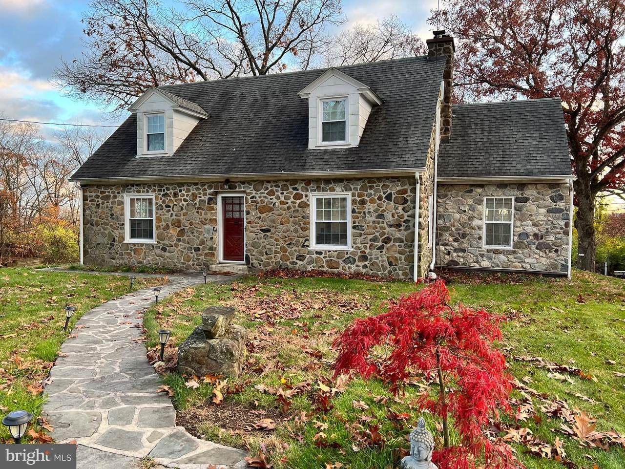 776 White Pine Lane - Photo 1