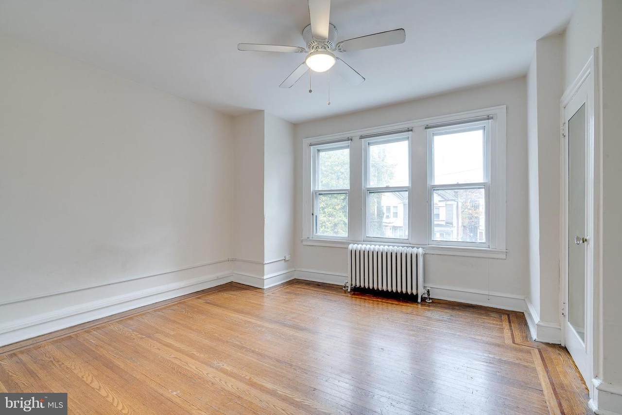 544 Melville Street - Photo 1