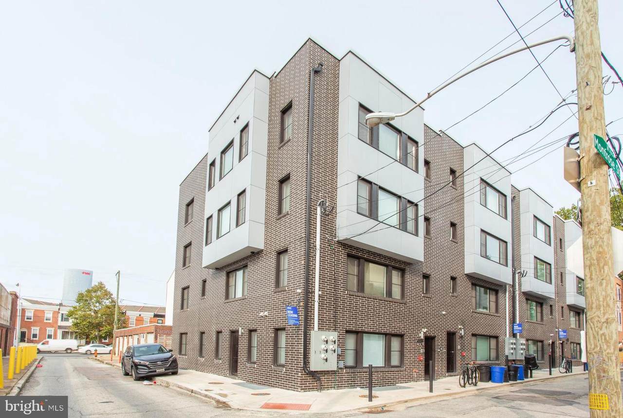 2553 Montrose Street - Photo 1