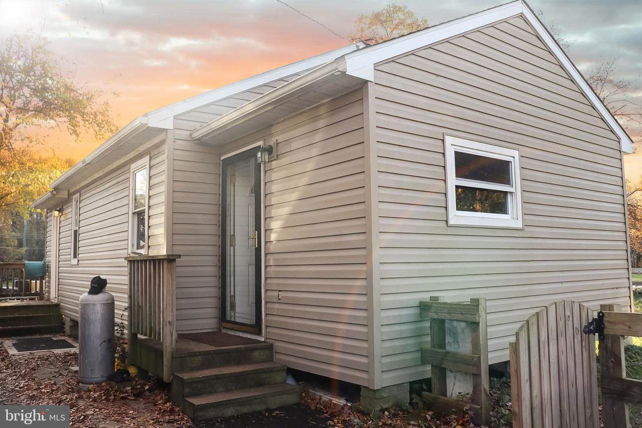 83 Long Beach Road - Photo 1