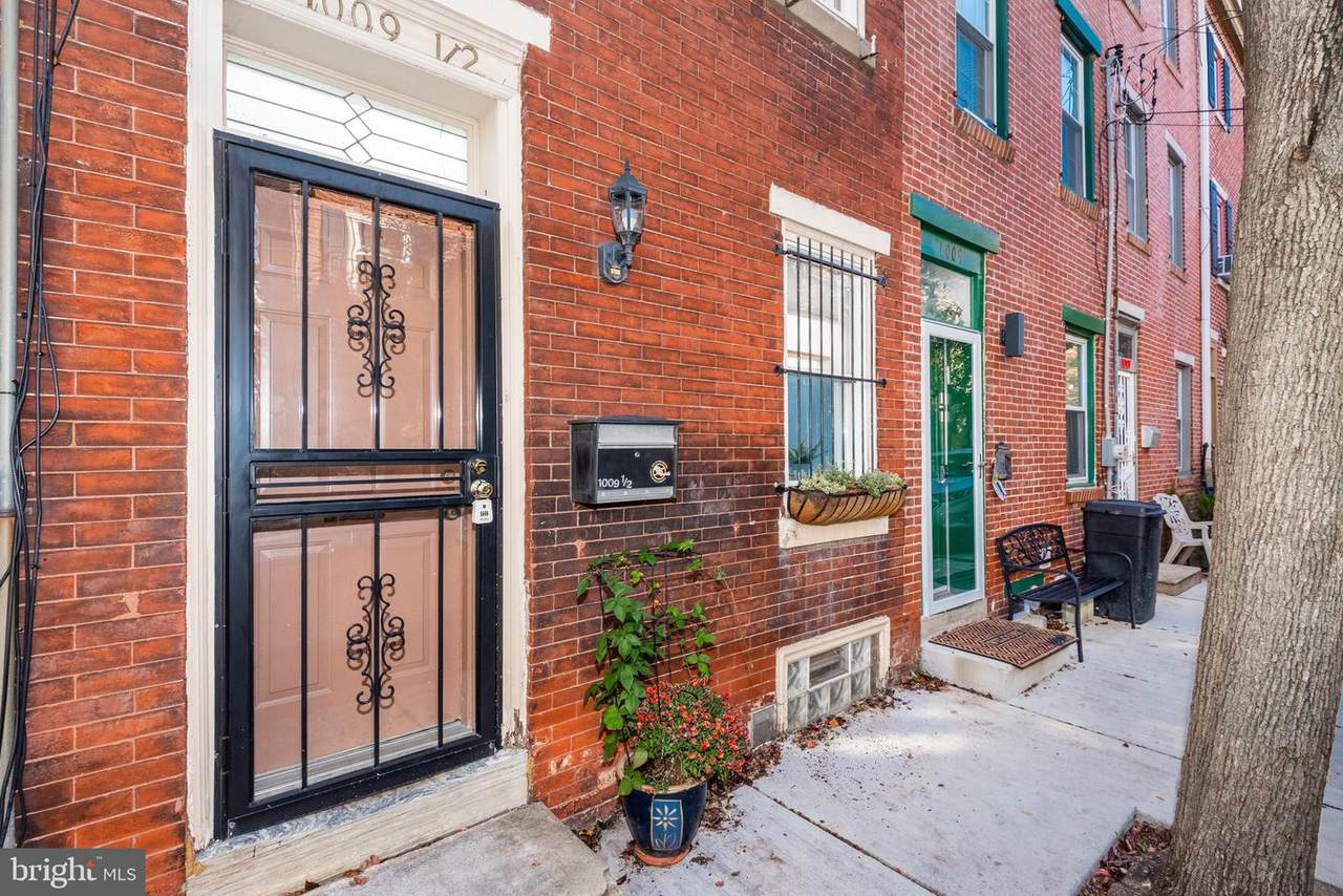 1009-1/2 Leithgow Street - Photo 1