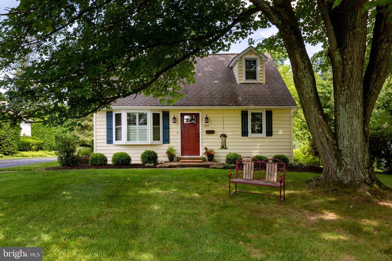 533 Monument Avenue - Photo 1