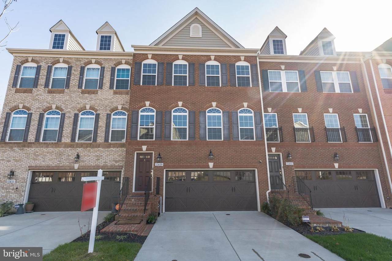 15609 Sunningdale Place - Photo 1