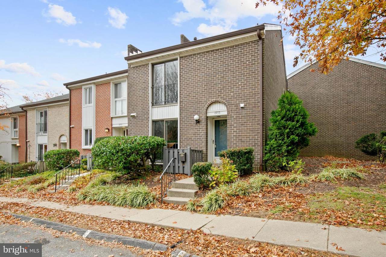 1955 Greenberry Road - Photo 1