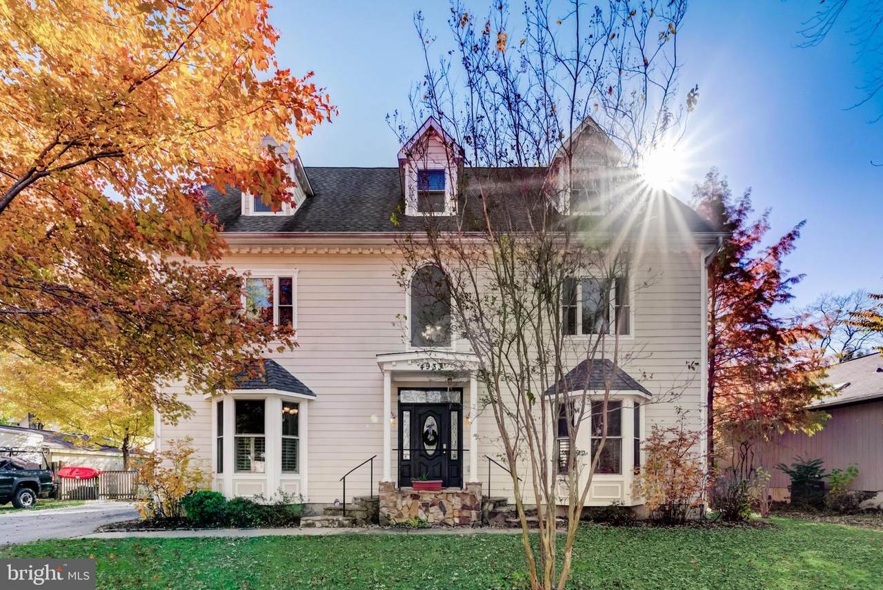 4933 Aspen Street - Photo 1