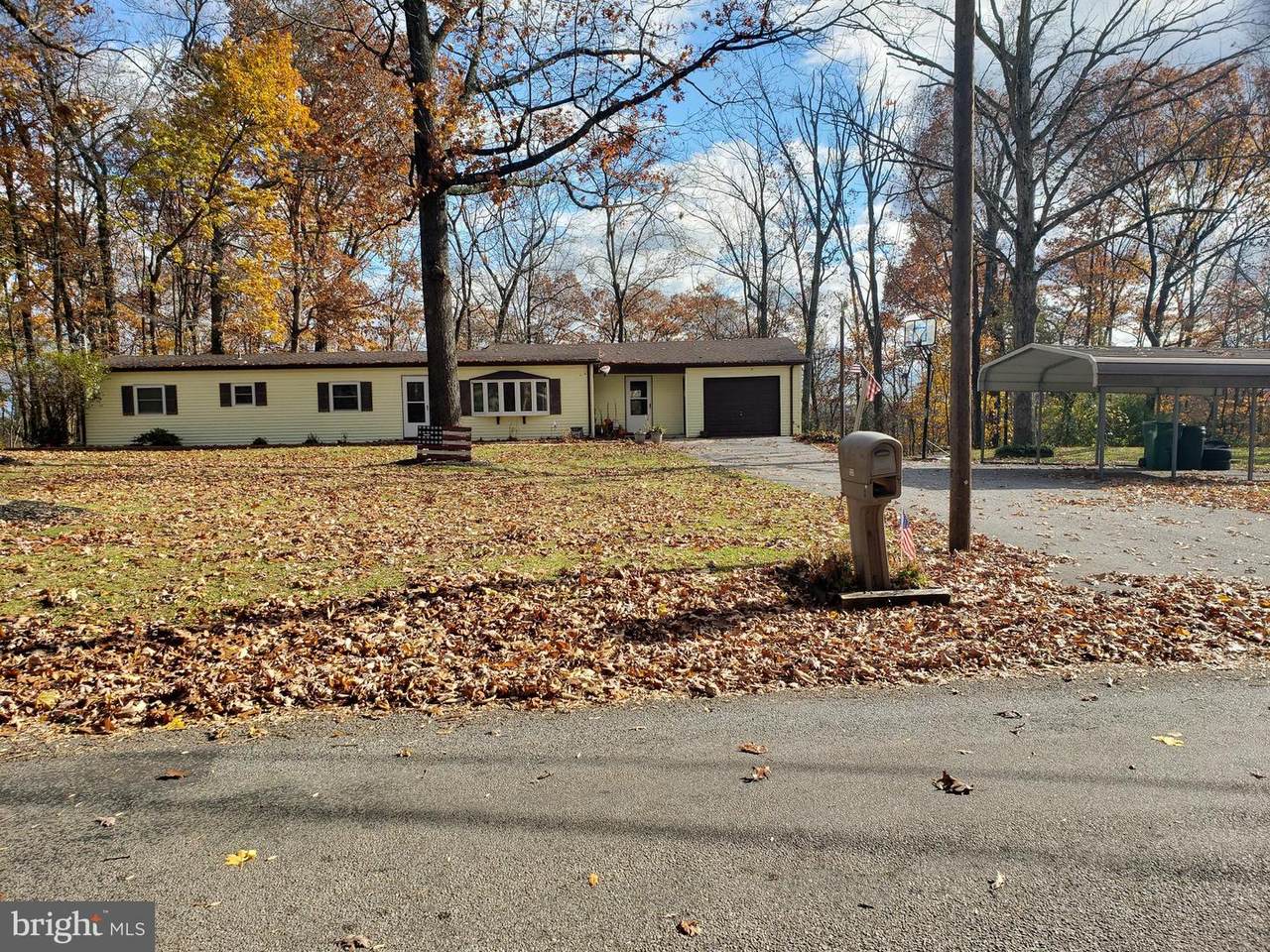 130 Pickett Road - Photo 1