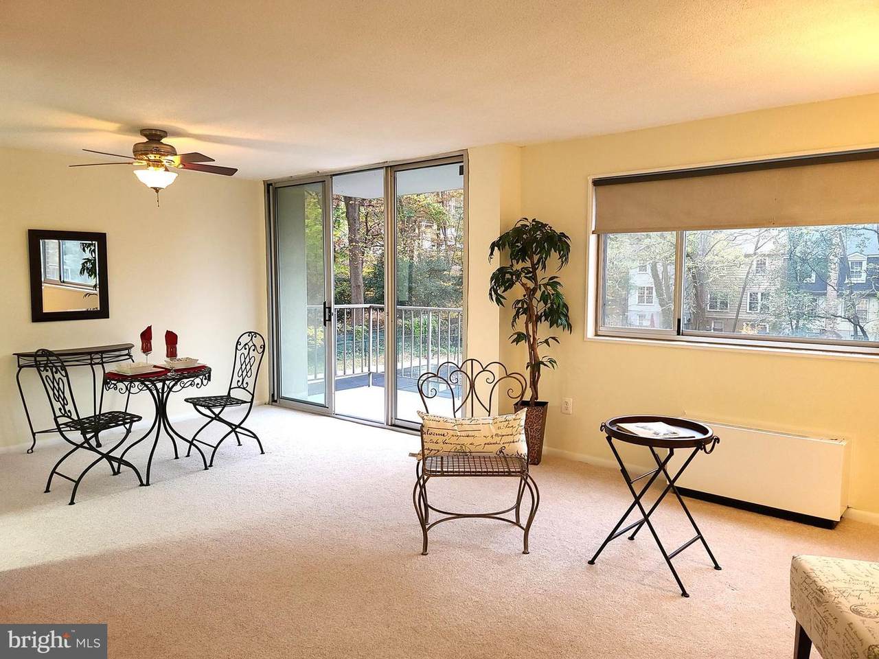 2059 Huntington Avenue - Photo 1