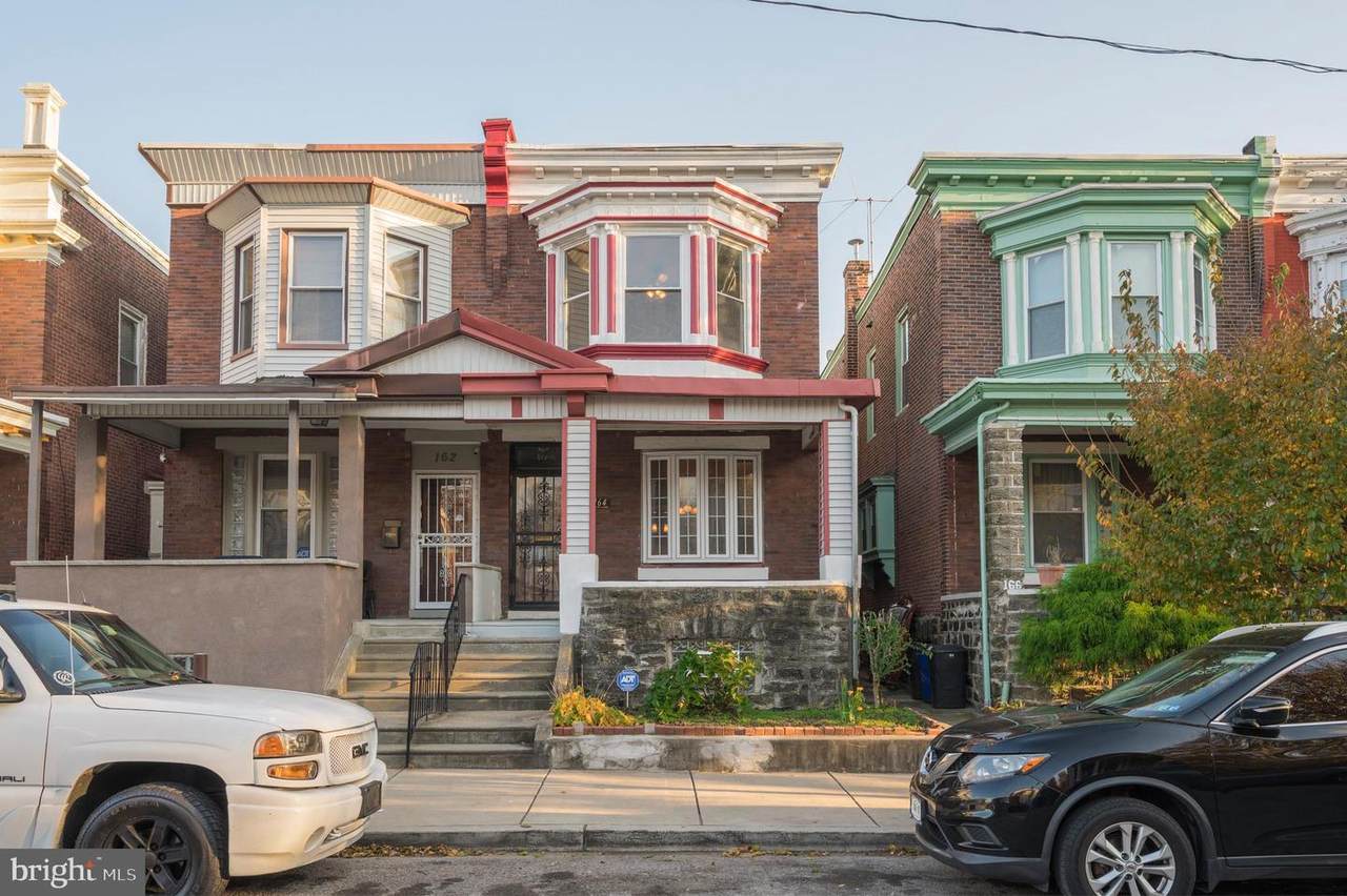 164 Wyneva Street - Photo 1