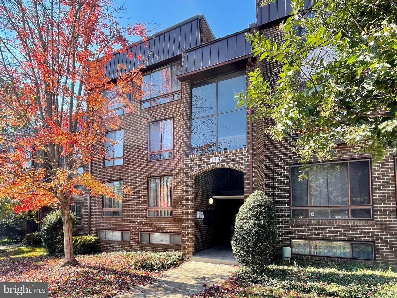 114 Roberts Lane - Photo 1