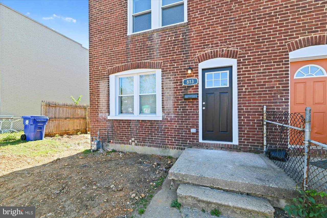 813 Stoll Street - Photo 1
