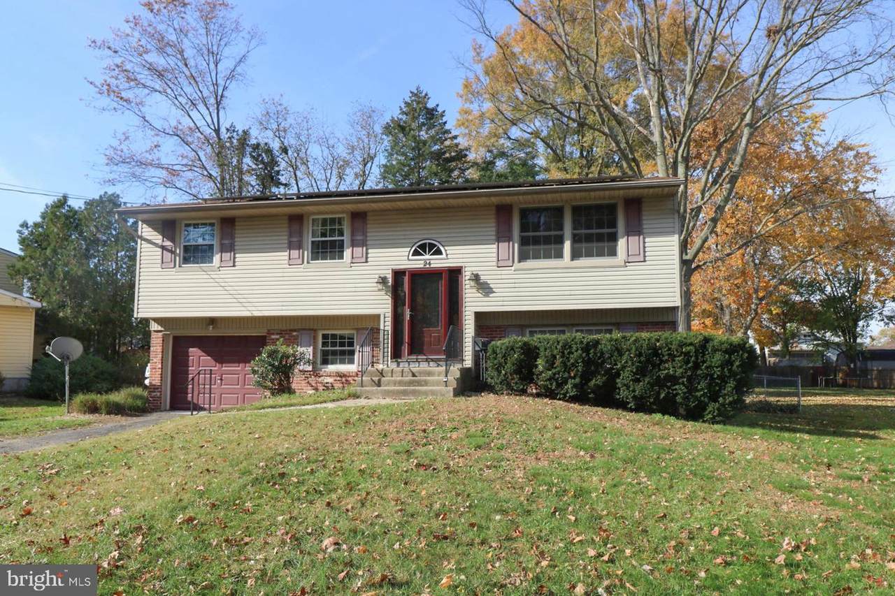 24 Longwood Drive - Photo 1