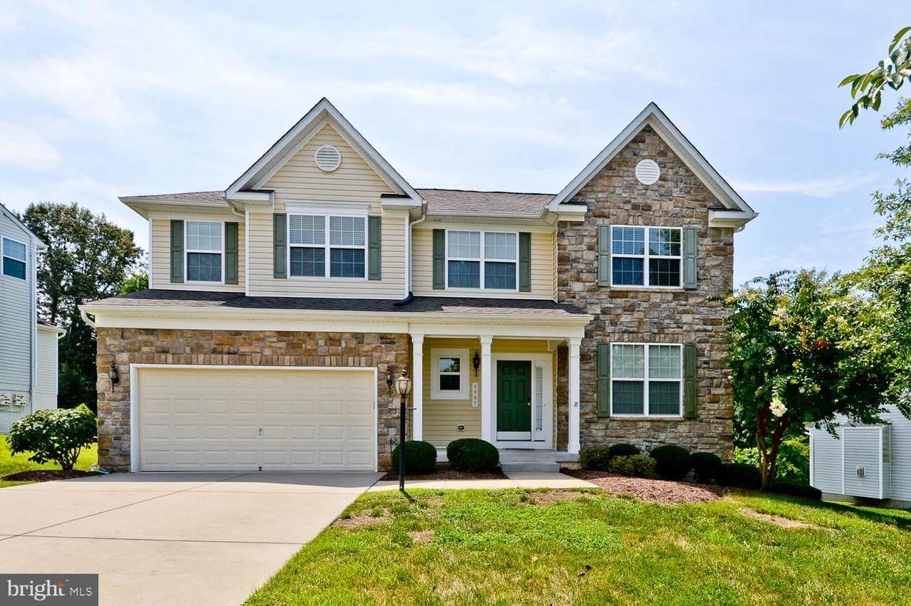 4907 Trotters Glen Drive - Photo 1