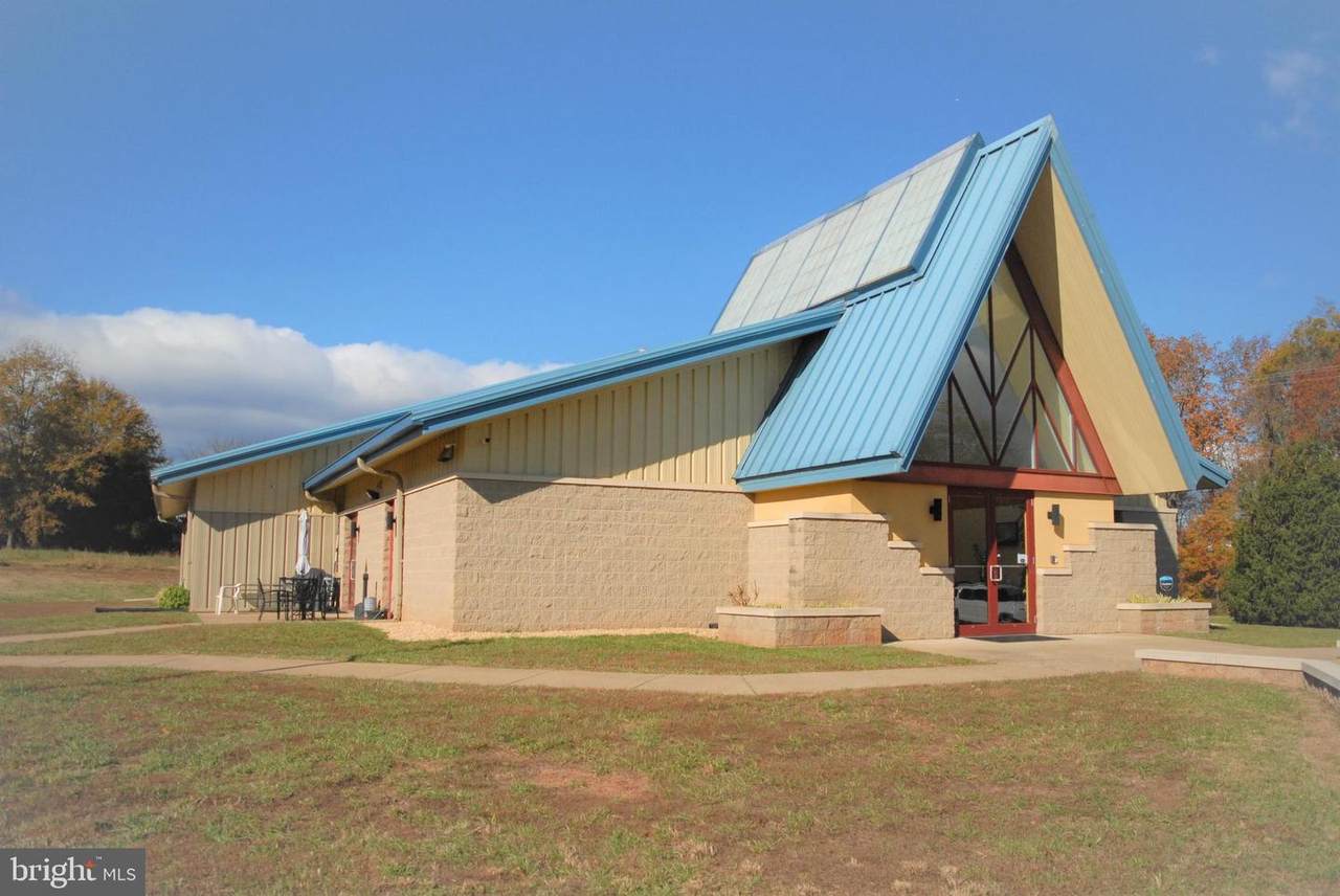 13318 Airpark Drive - Photo 1