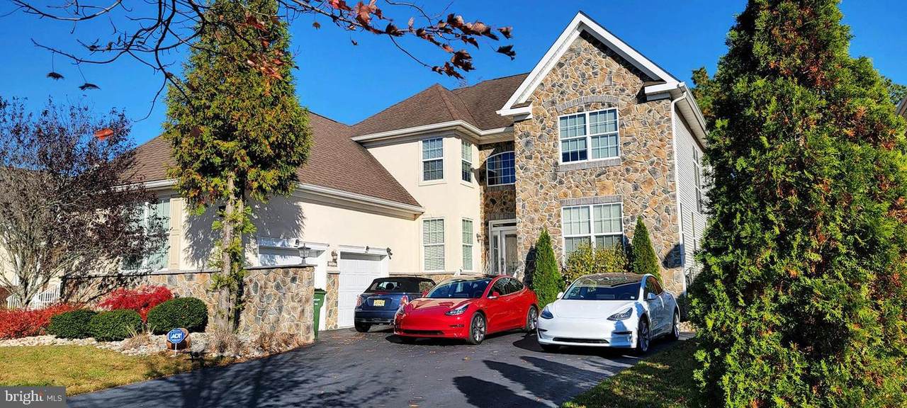 145 Crystal Lake Drive - Photo 1