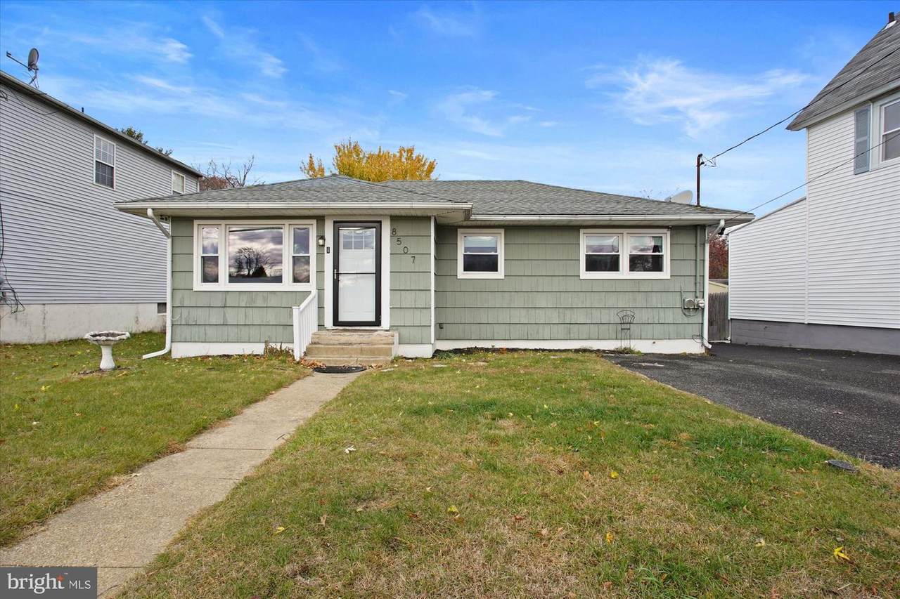 8507 Park Avenue - Photo 1