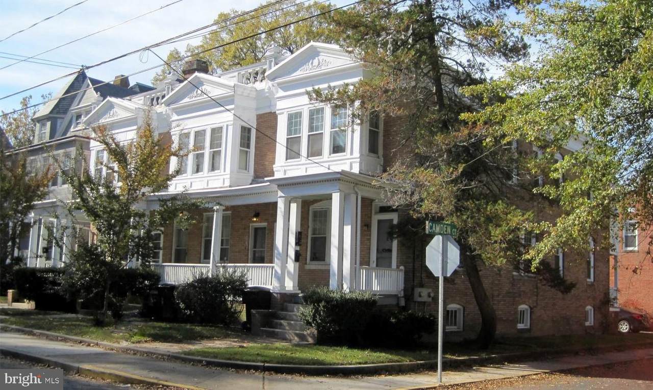402 Camden Avenue - Photo 1
