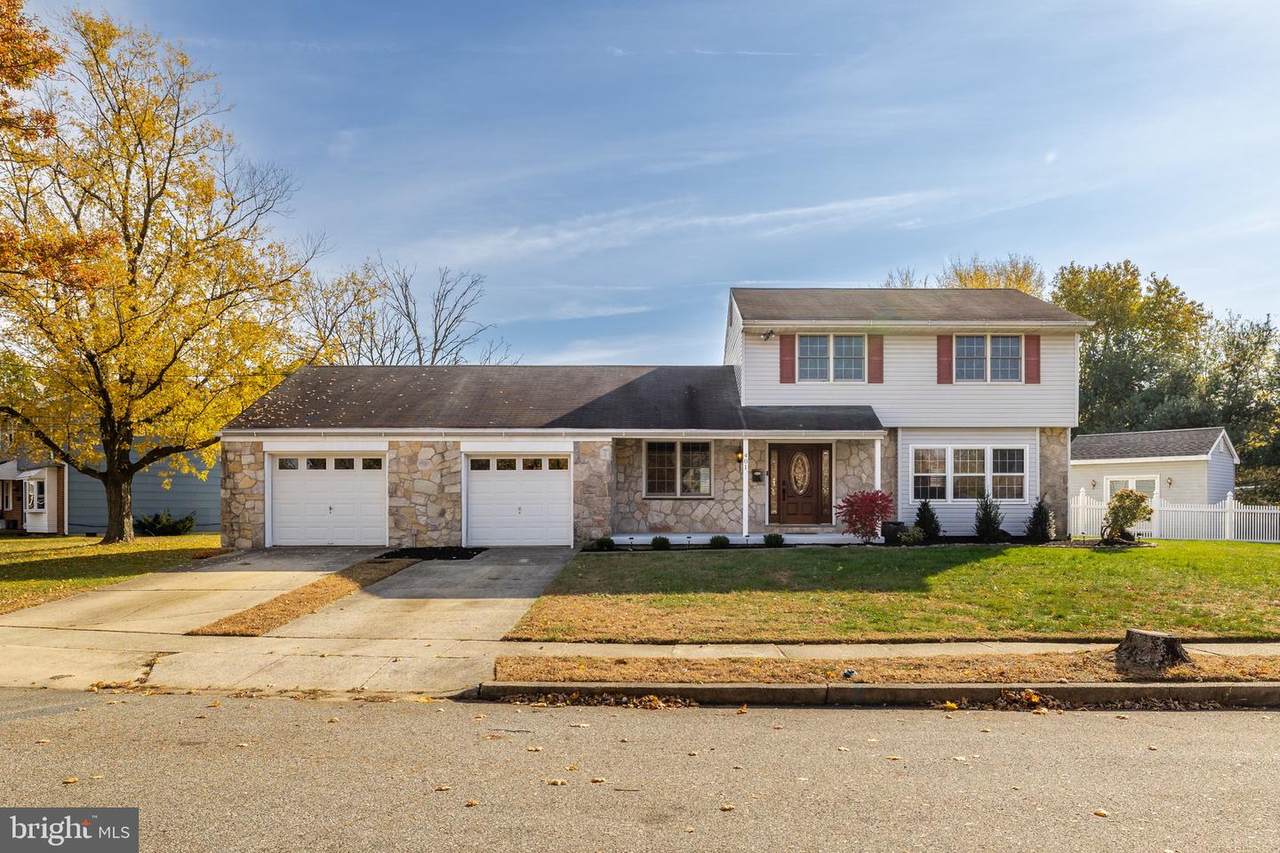 401 Windsor Drive - Photo 1