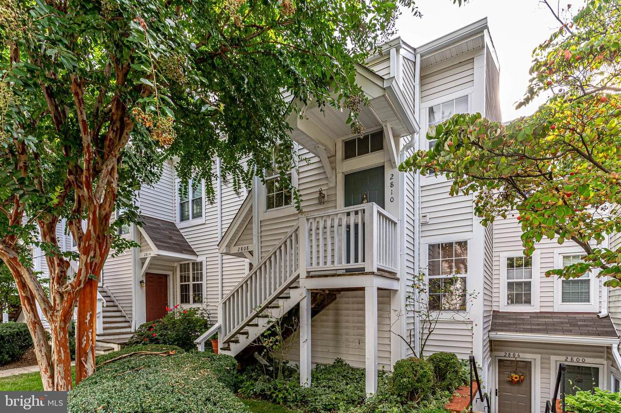 2810 Yarling Court - Photo 1