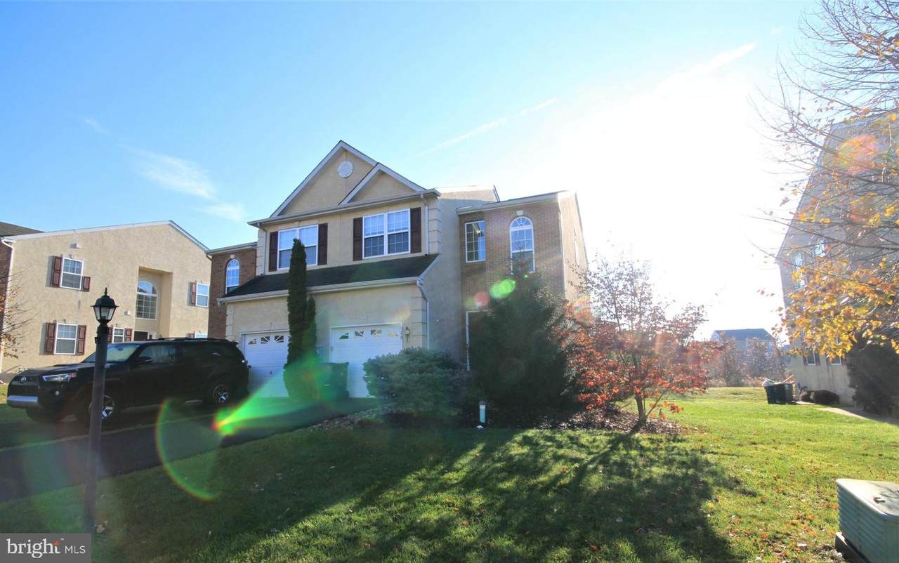 528 Clearview Drive - Photo 1