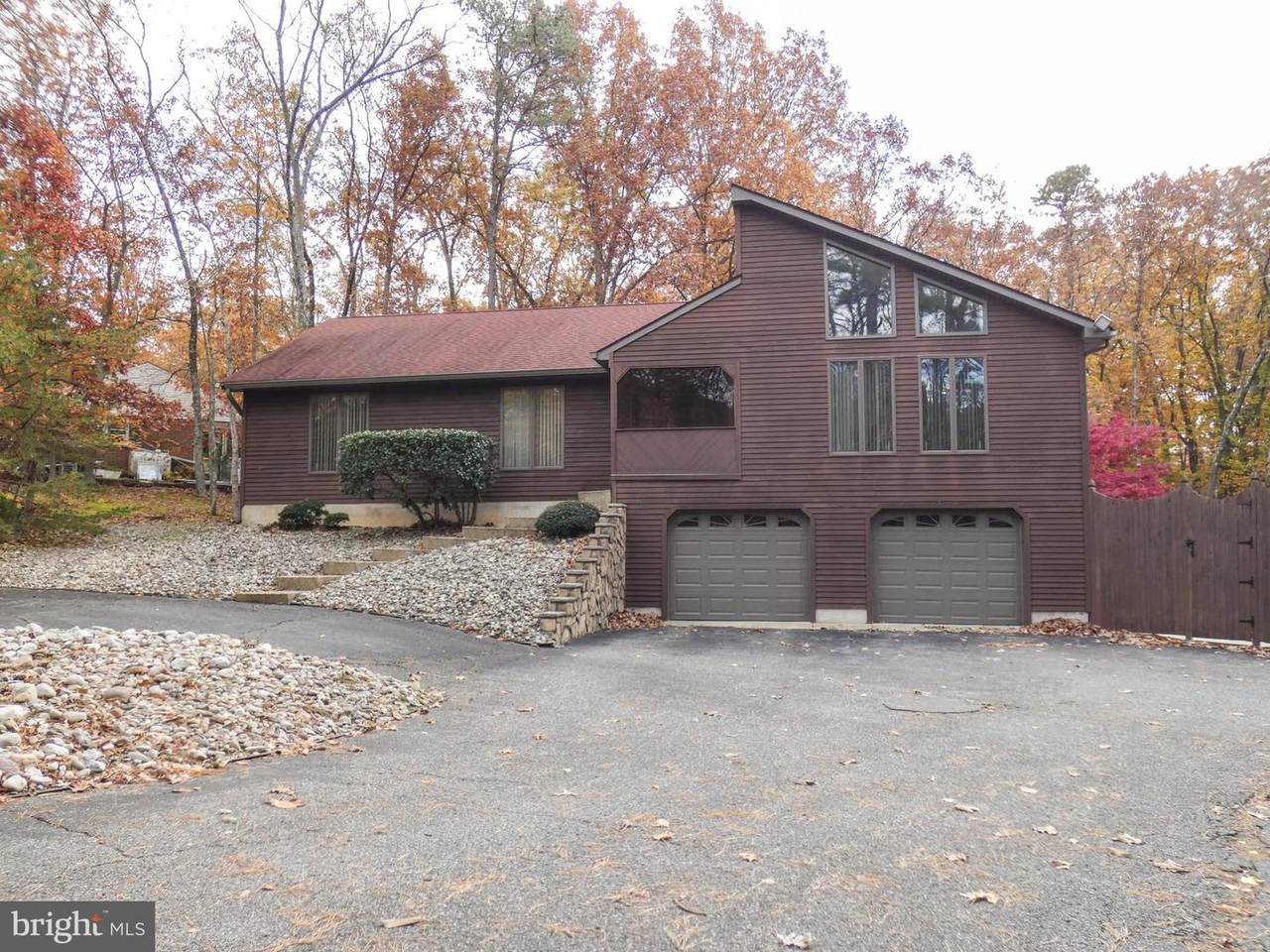 538 Carlton Avenue - Photo 1