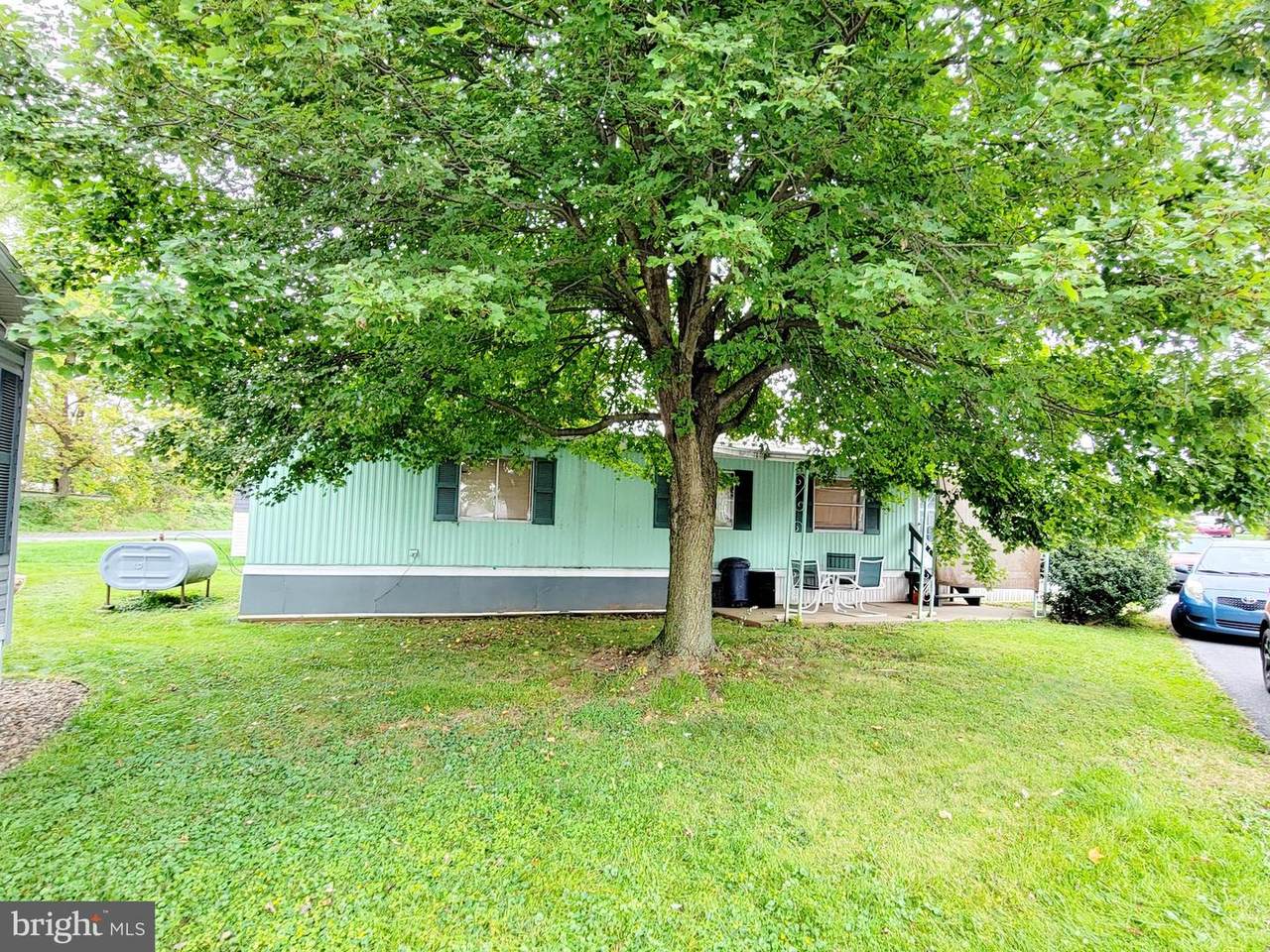 39 Hazel Circle - Photo 1