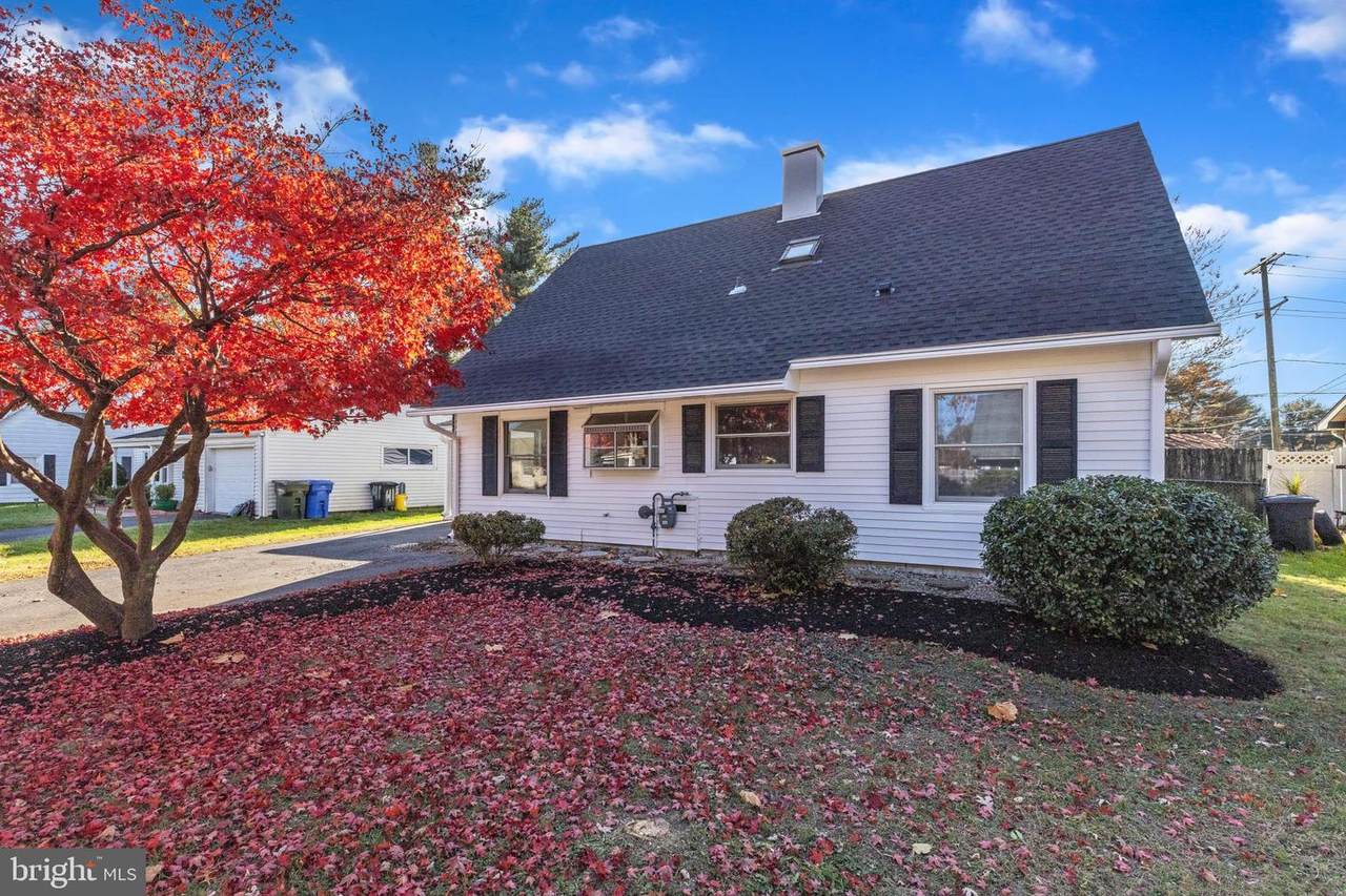 43 Beaverdale Lane - Photo 1