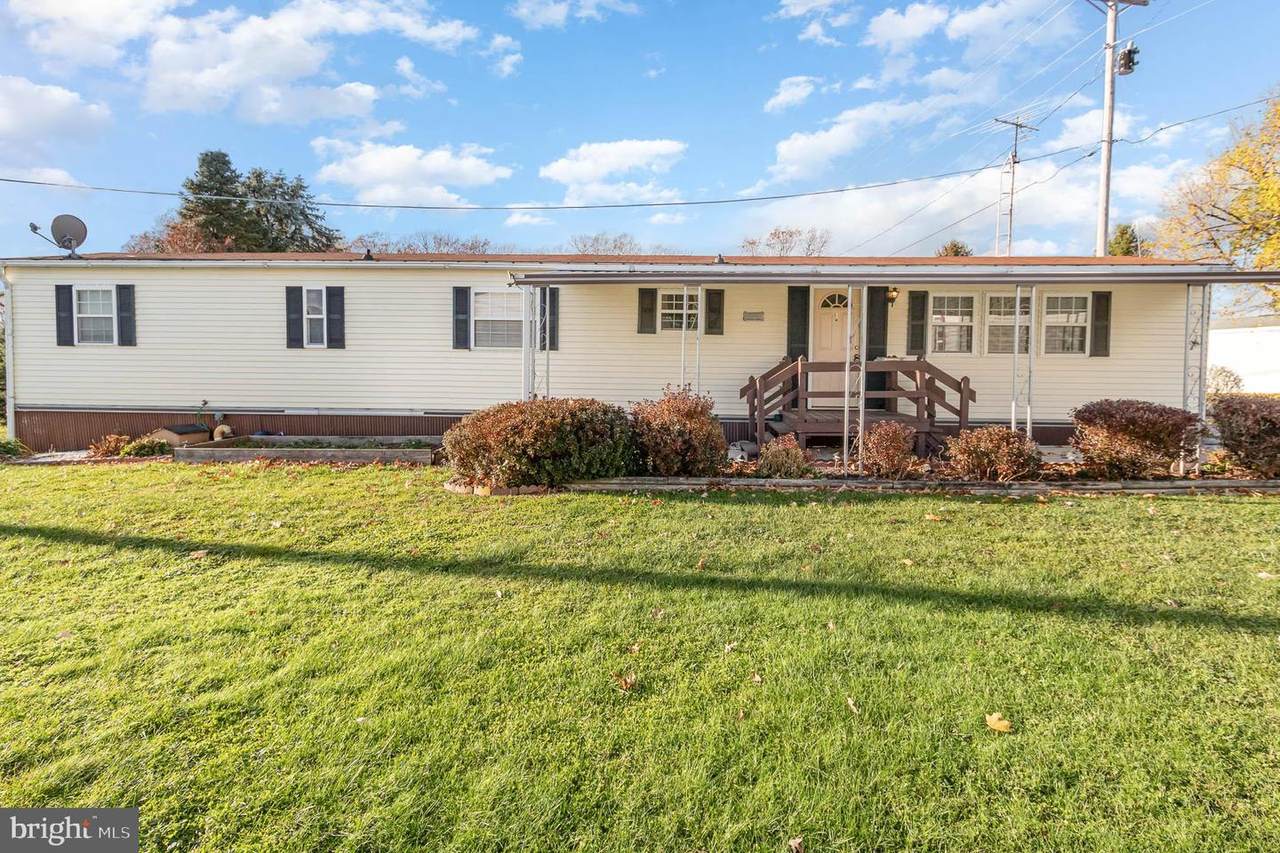 212 Countryside Dr - Photo 1