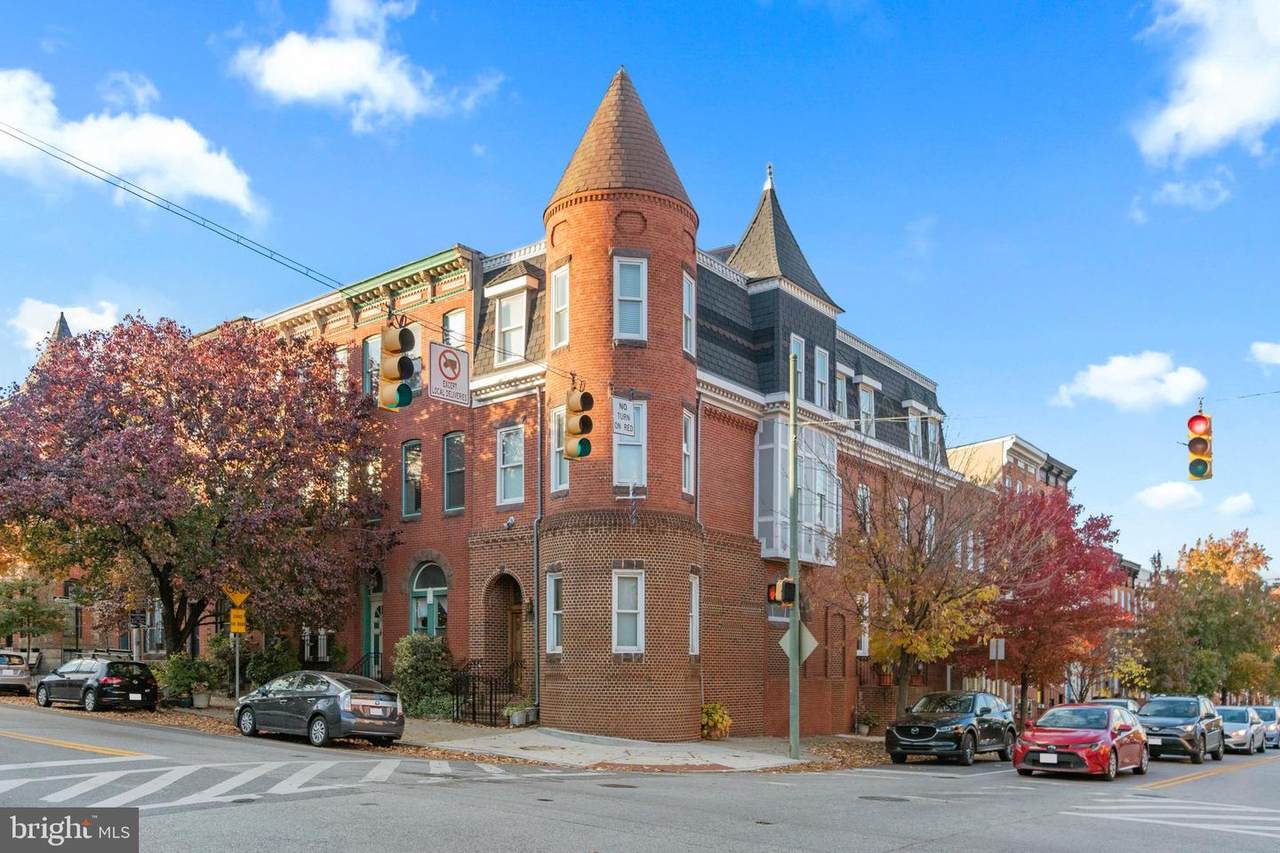 2 Patterson Park Avenue - Photo 1