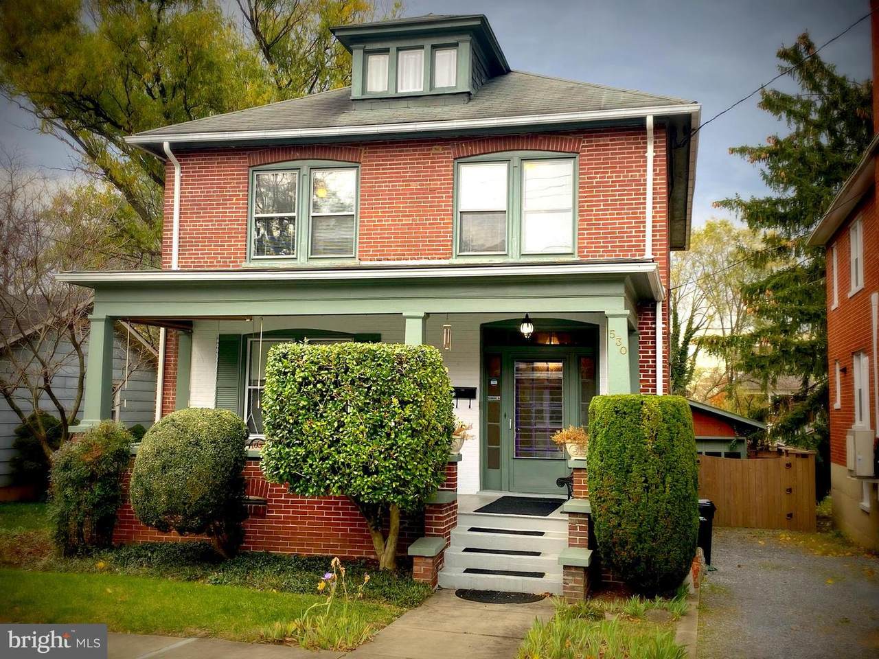 530 Braddock Street - Photo 1