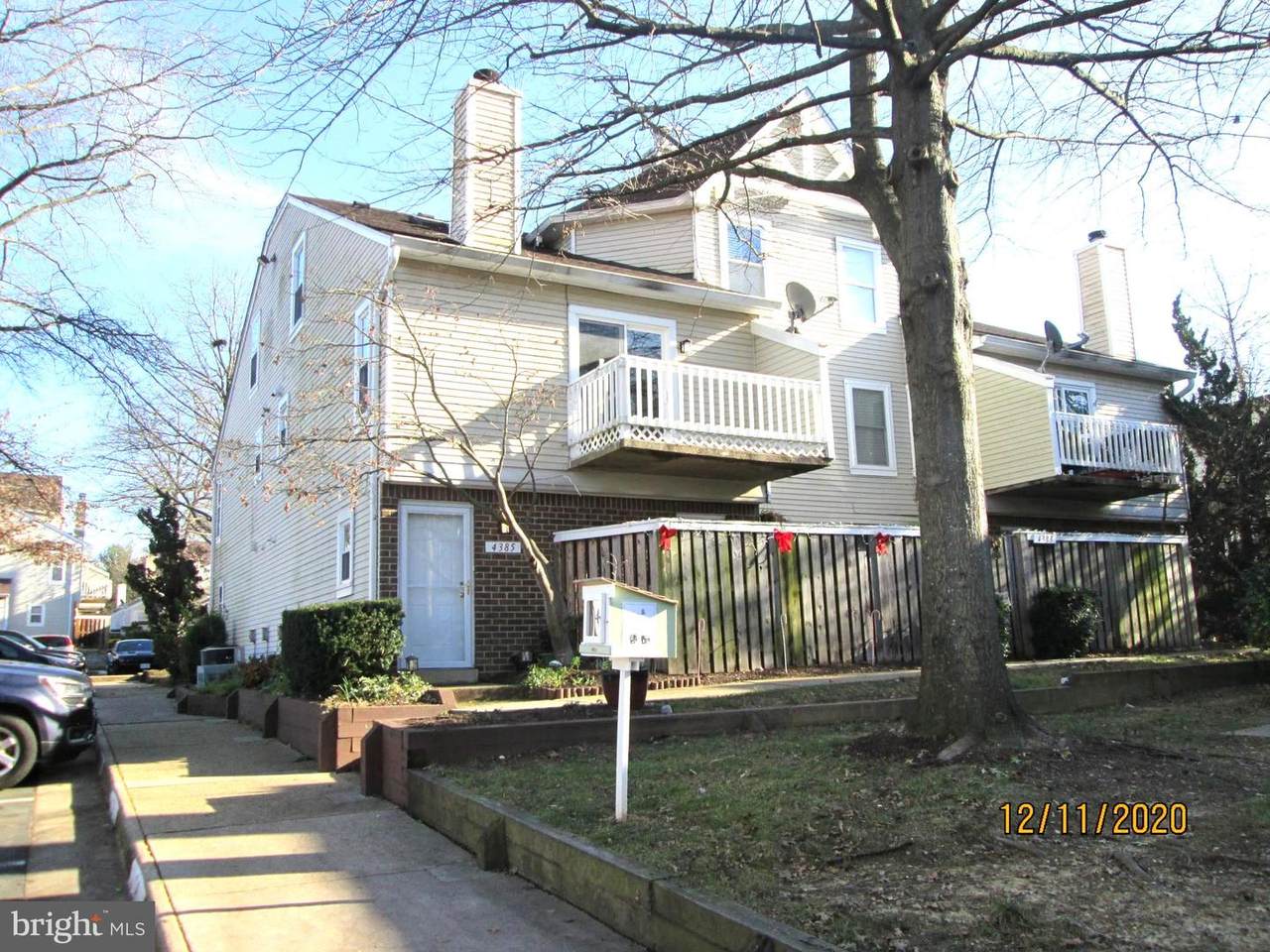 4385 Pembrook Village Drive - Photo 1