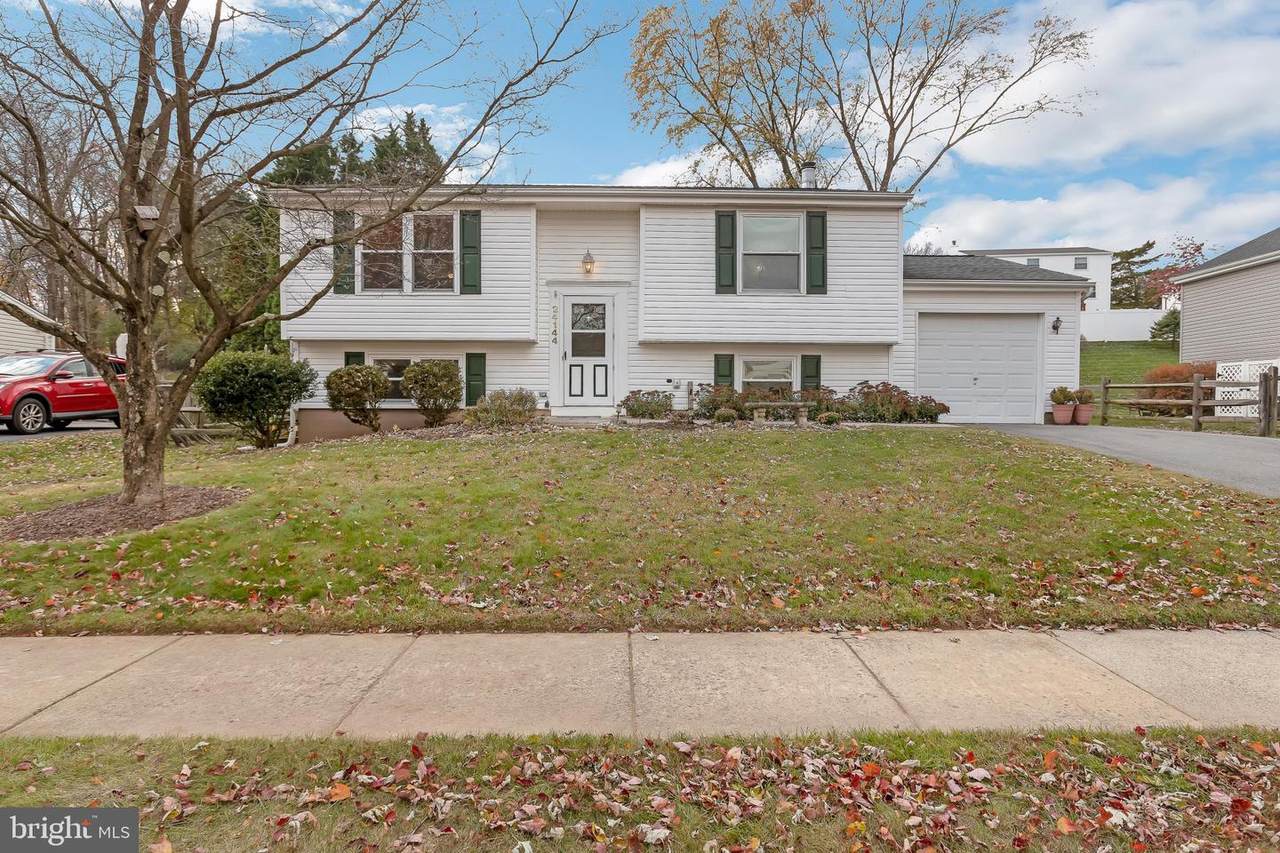 24144 Newbury Road - Photo 1