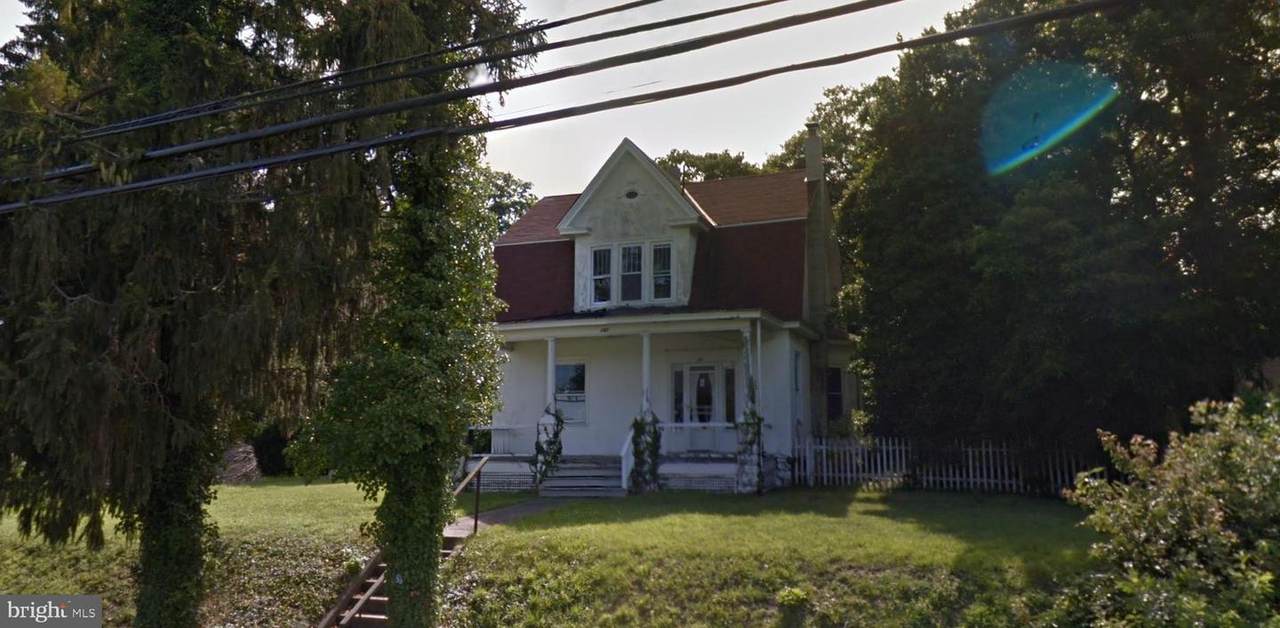168 West Avenue - Photo 1