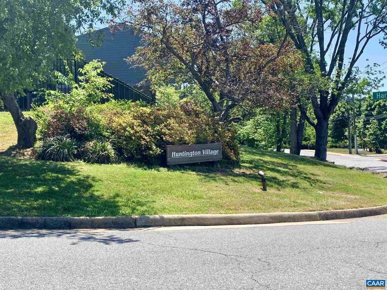 143 Harvest Dr - Photo 1