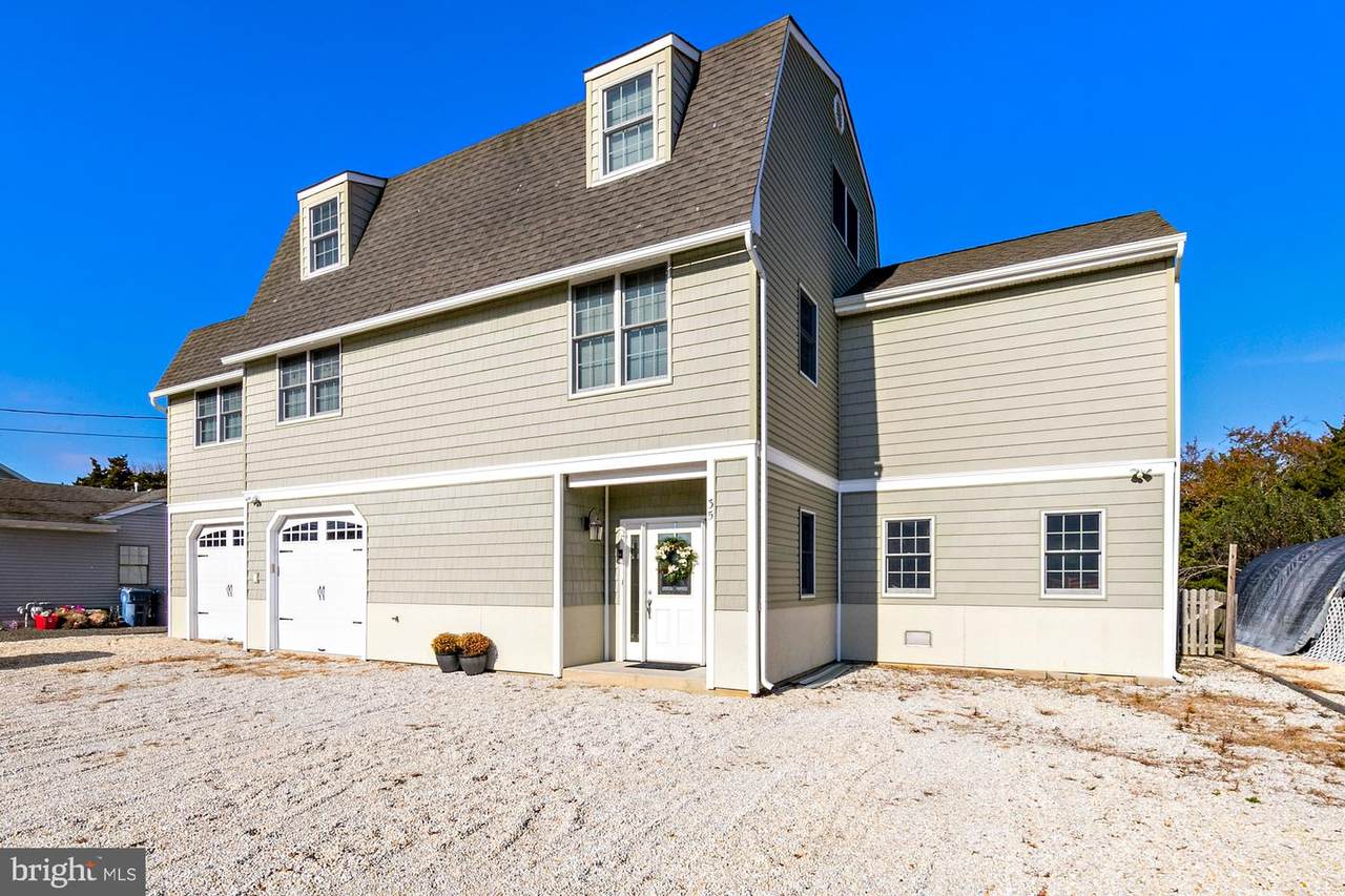 35 Beach Drive - Photo 1
