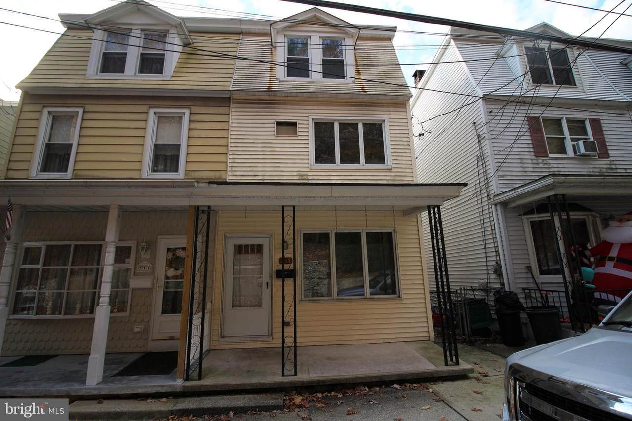 735 Garfield Avenue - Photo 1