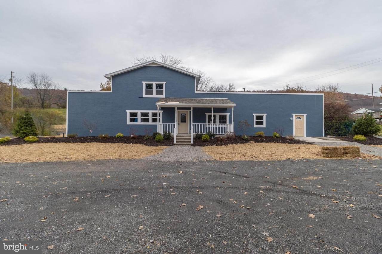 1104 Penn Drive - Photo 1
