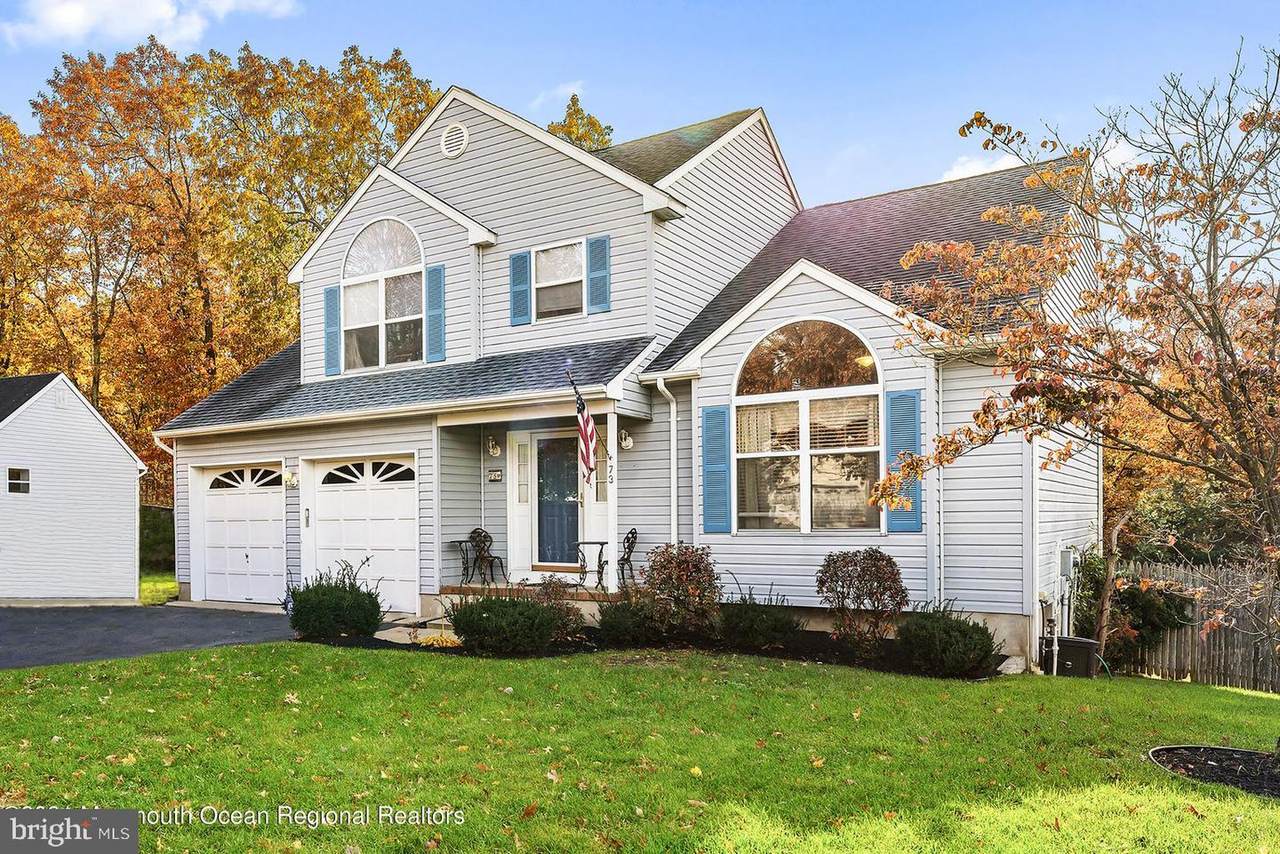 73 Vermont Avenue - Photo 1