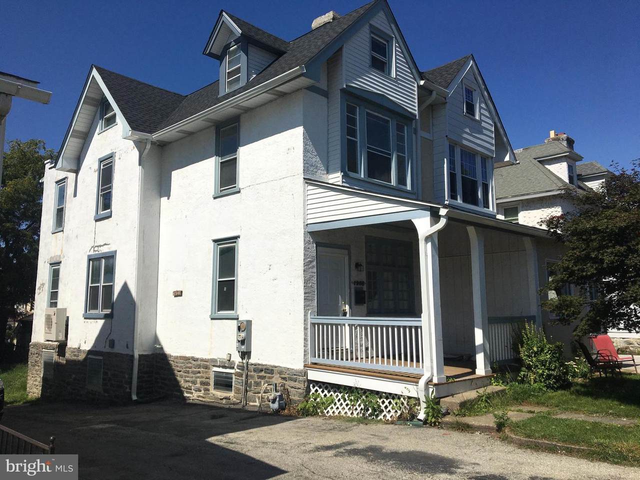 1908 Darby Road - Photo 1