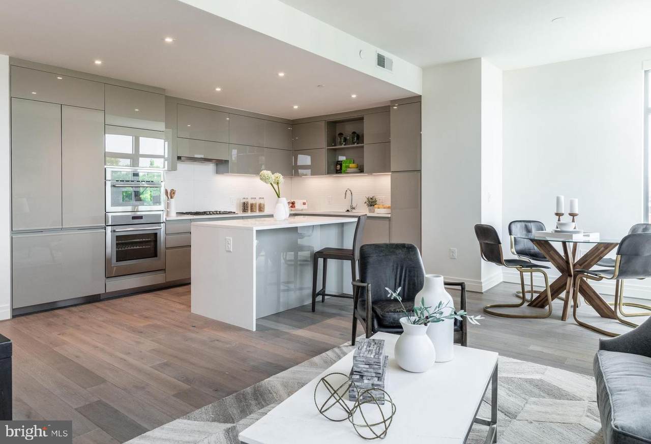 810 O Street - Photo 1