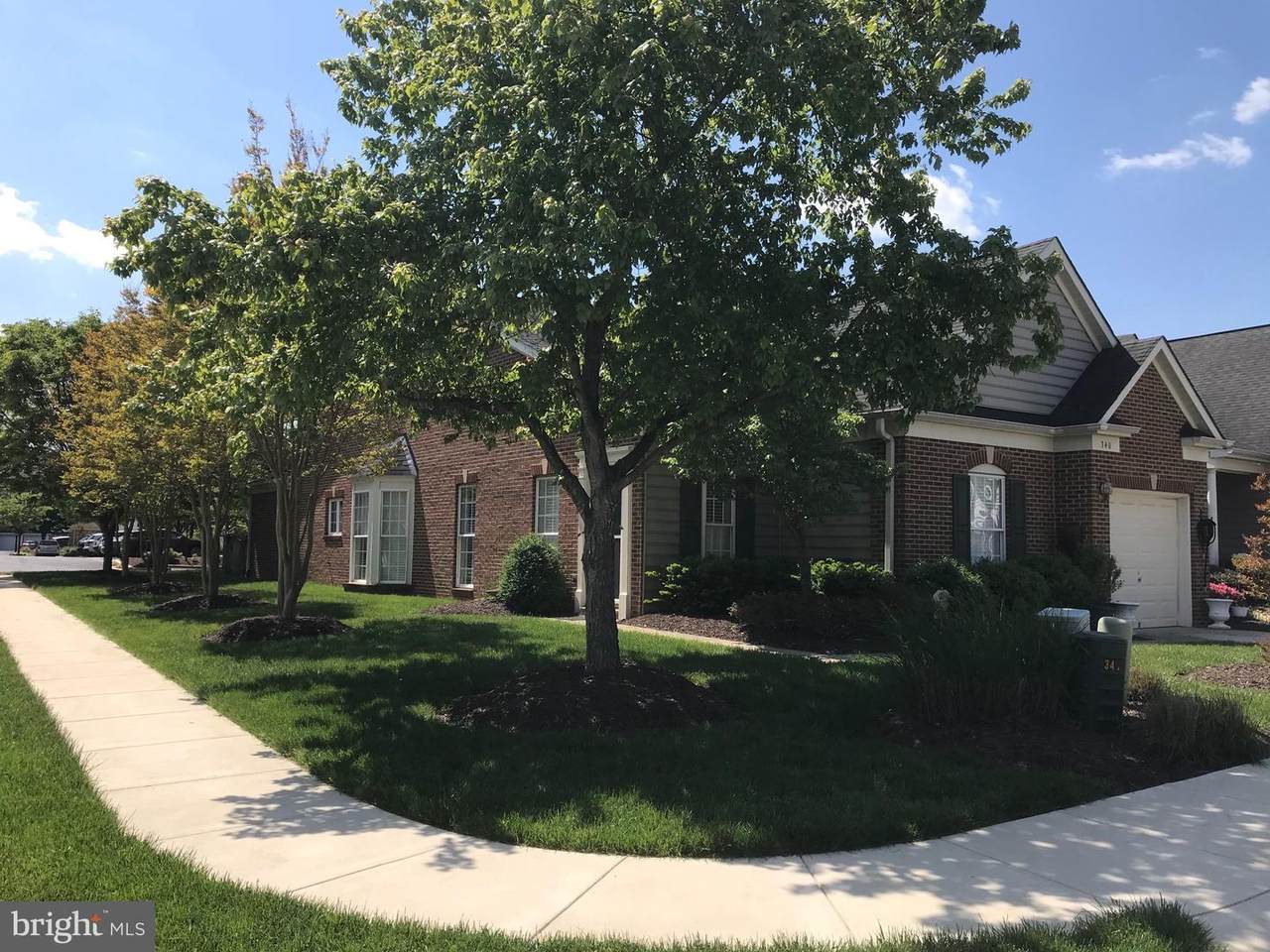 340 Hamlet Circle - Photo 1