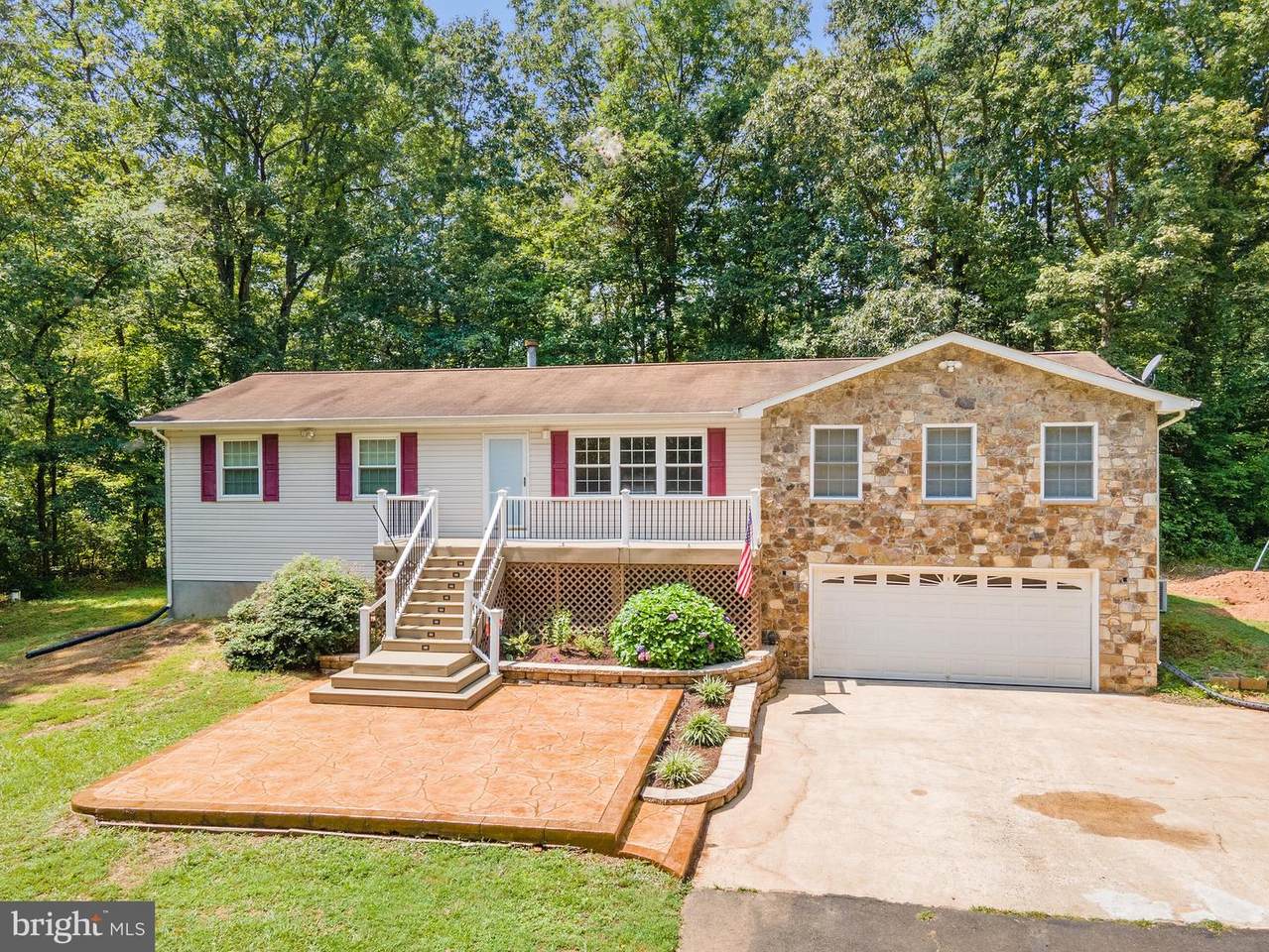 1415 Sowego Road - Photo 1