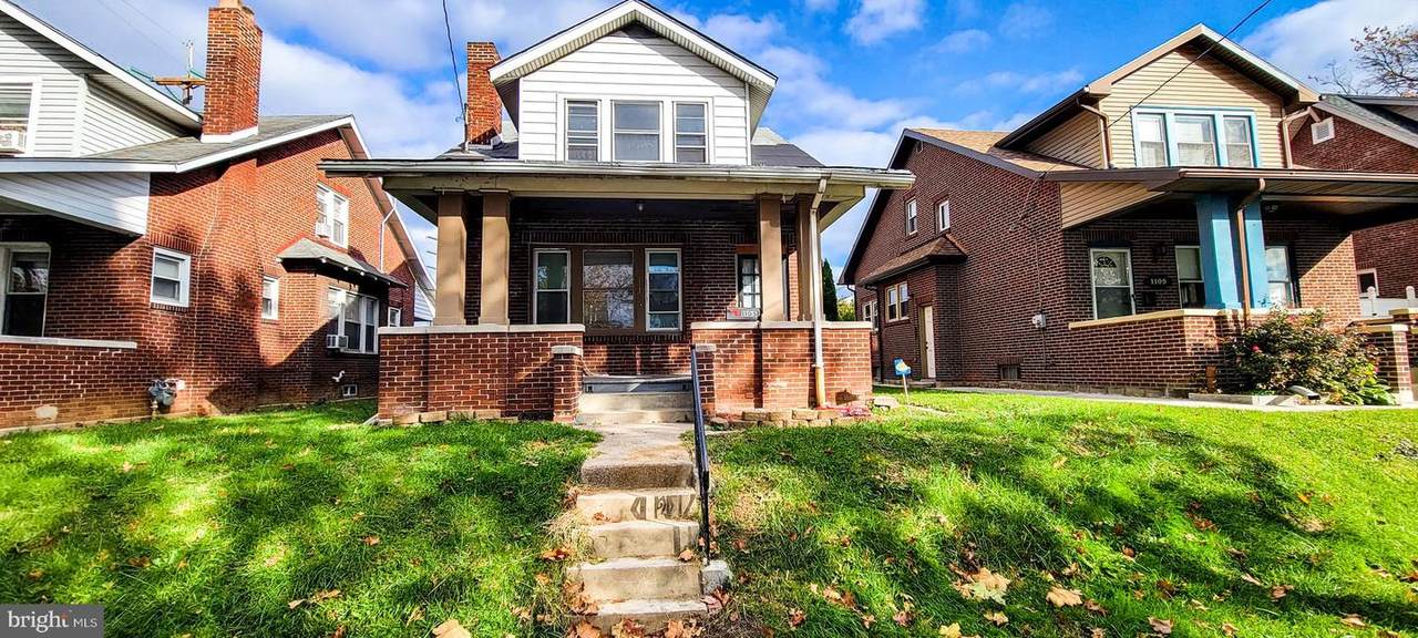 1105 19TH Street - Photo 1