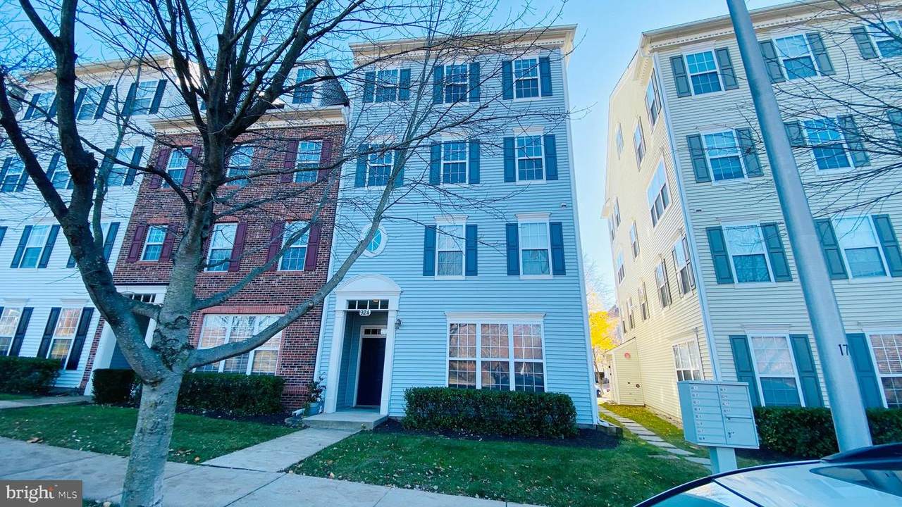 924 Orchard Ridge Drive - Photo 1