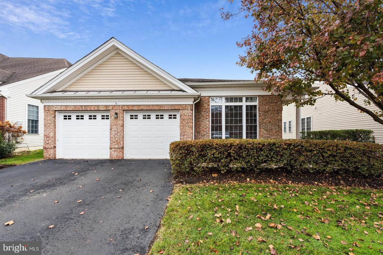 111 Einstein Drive - Photo 1