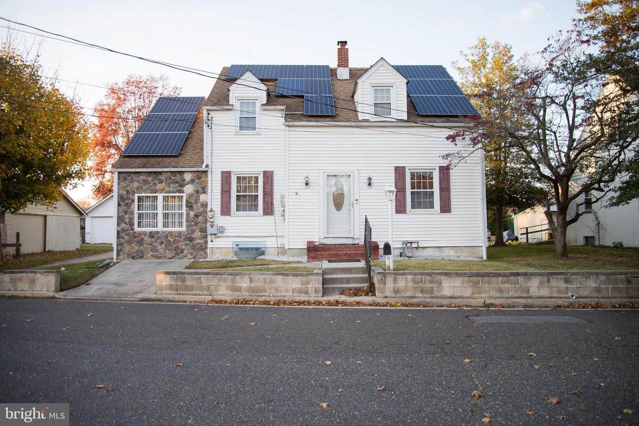 215 Elm Street - Photo 1