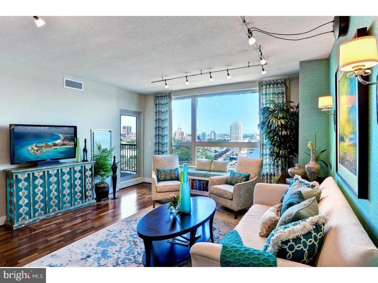 717 Columbus Boulevard - Photo 1