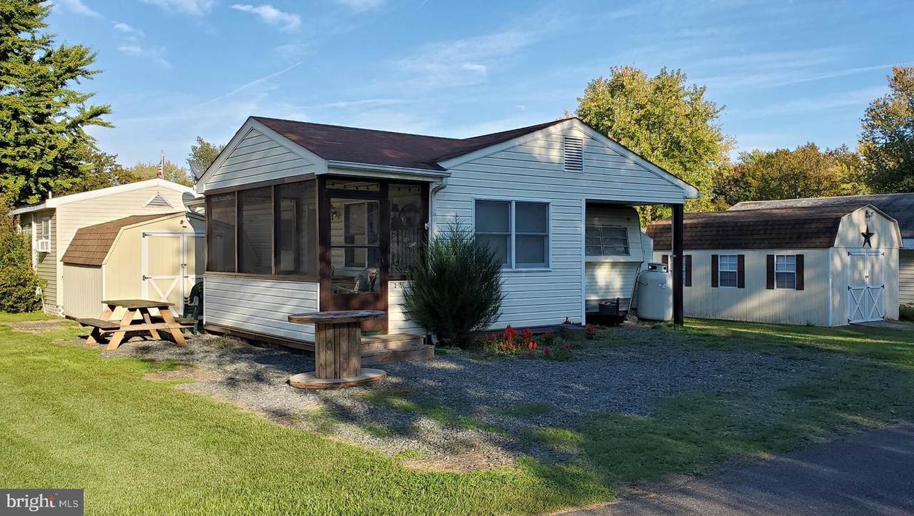 197,196 Ponca Lane - Photo 1